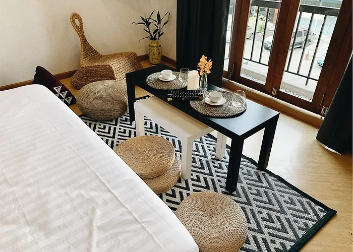 Inn Wander Wonder Bangkok
