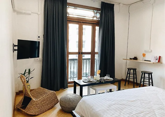 Wander Wonder Inn 3*